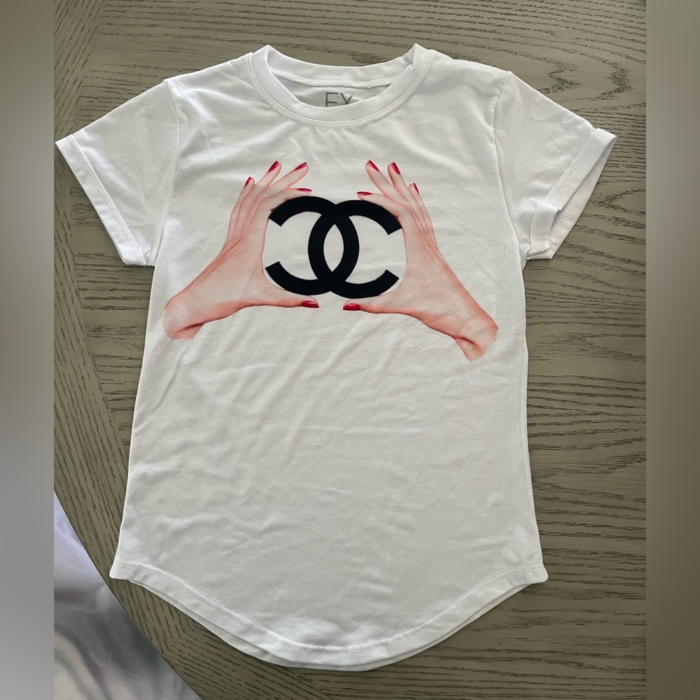 Girls fashion inspired t-shirt with Iconic Black Logo
